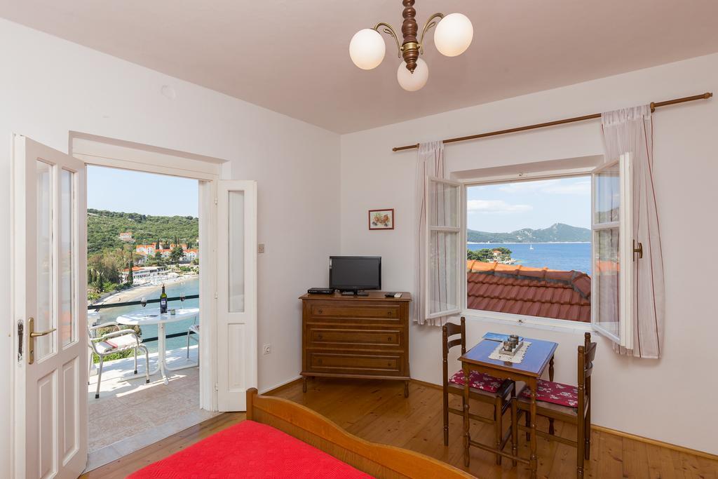 Apartments Miskovic Donje Celo Екстер'єр фото