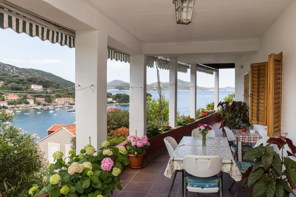 Apartments Miskovic Donje Celo Екстер'єр фото