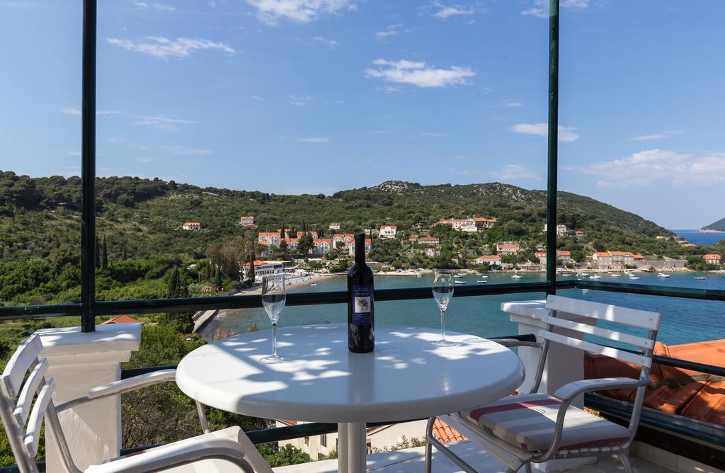 Apartments Miskovic Donje Celo Екстер'єр фото