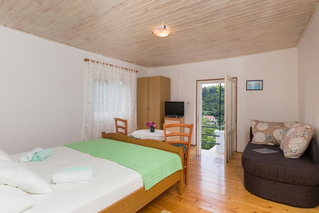 Apartments Miskovic Donje Celo Екстер'єр фото