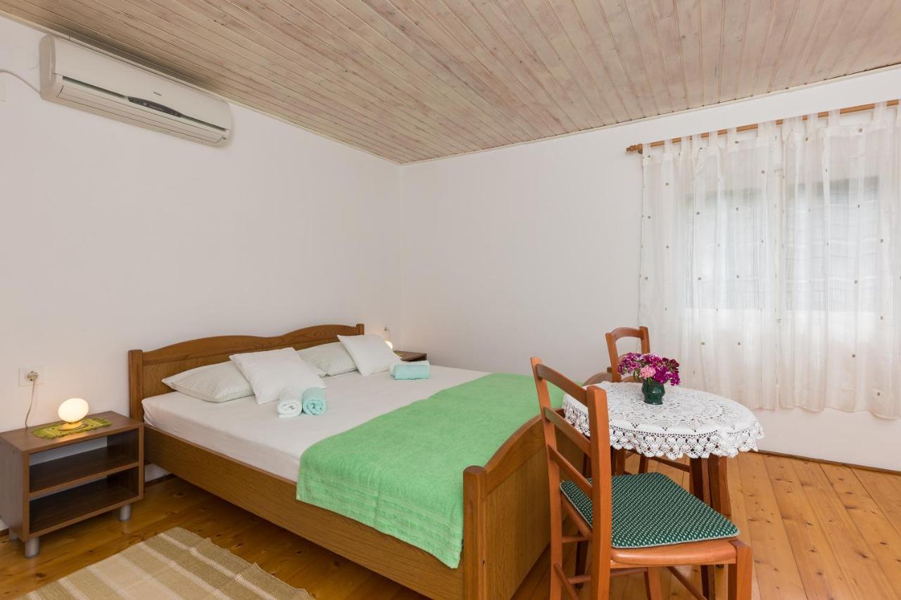 Apartments Miskovic Donje Celo Номер фото