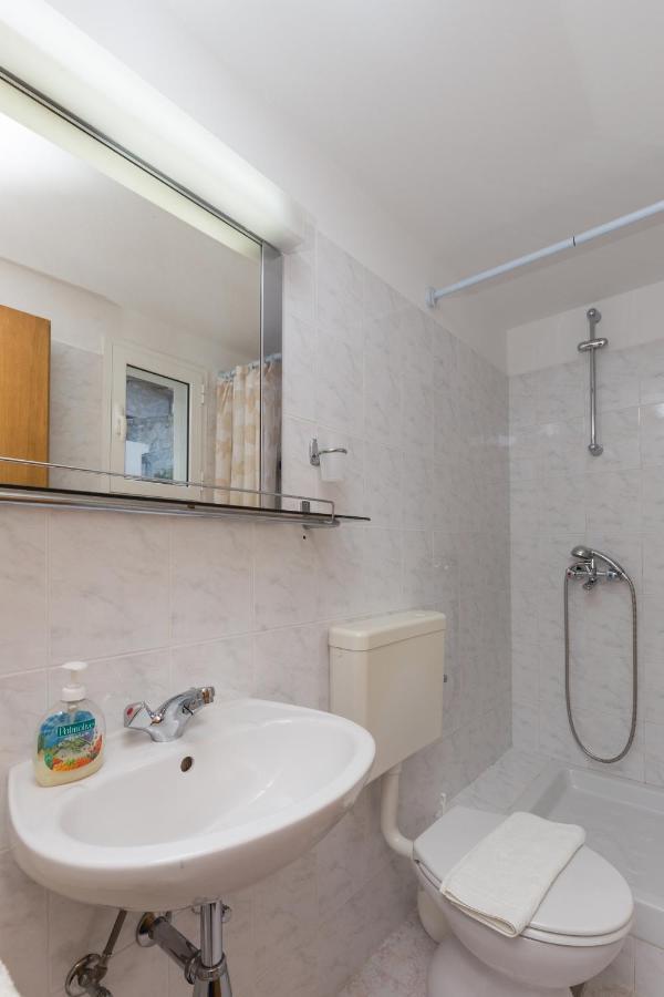 Apartments Miskovic Donje Celo Номер фото